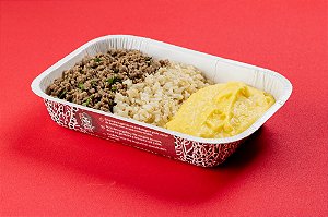 Carne moída com arroz integral e purê de mandioquinha 400g