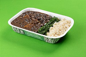Feijoada vegetariana com arroz integral, couve refogada e farofa de cebola 350g
