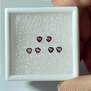 Turmalina Rosa Coração 6 Pedras 4 mm