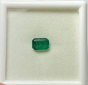Esmeralda Retangular Facetada 5 x 7,5 mm