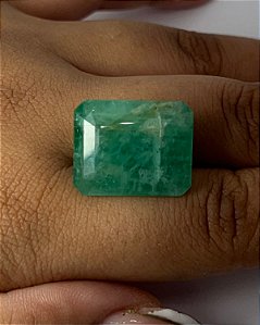 Esmeralda Retangular Facetada 16,4 x 20,4 mm