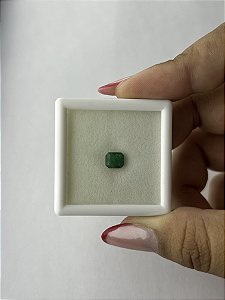 Esmeralda Facetada Retangular 5,4x6,3mm