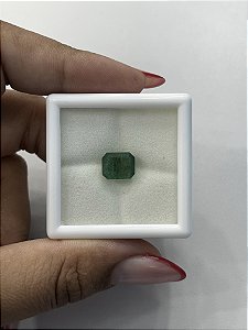 Esmeralda Facetada Retangular 7,4x9,8mm
