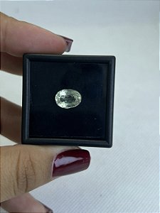Berilo Facetado Oval 7,6 x 10 mm