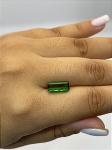 Turmalina Verde Facetada Retangular 6x12,1mm