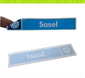 ADESIVO DECORATIVO CONCESSIONÁRIA VOLKSWAGEN SASEL / COLAGEM INTERNA / ADESIVO DE ÉPOCA