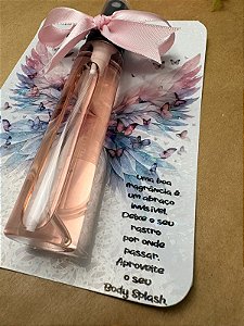 Tag com Body Splash Premium e acabamento artesanal - Personalizado