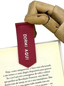 MARCADOR DE PÁGINAS MAGNÉTICO EM COURO SONECA