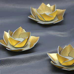 BANDEJA E COPINHO PORTA TUDO EM COURO E CAMURÇA LOTUS