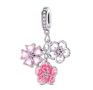 Berloque Pendente flores de cereijeira  Eternal Joias