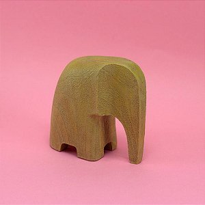 Escultura Elefante Resina Marrom 11,5x5,5x12,5cm