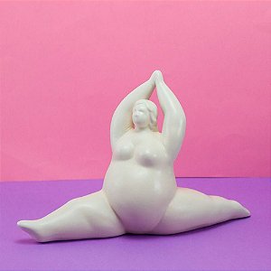 Escultura Yoga Espacate Cerâmica 12x33x21cm
