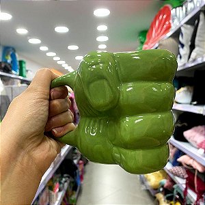 Caneca Hulk Mão 3D