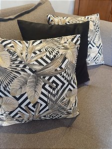 TRIO CAPAS DE ALMOFADAS JACQUARD E SUEDE FLORAL GEOMÉTRICO