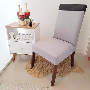 CAPA DE CADEIRA SUEDE CINZA COM  DETALHE PRETO - TAMANHO UNIVERSAL AJUSTÁVEL