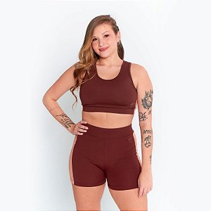 SHORTS COM RECORTE LATERAL ADULTO