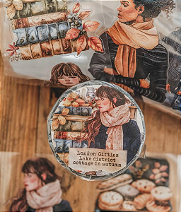 LOOP Pet Tape London Gifties Destacável Lake District Cottage in Autumn