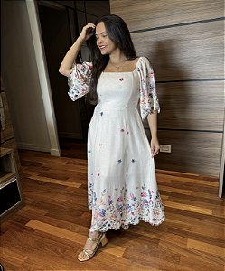 Vestido Bordado mangas