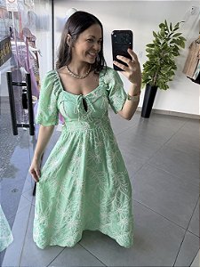 Vestido Bordado