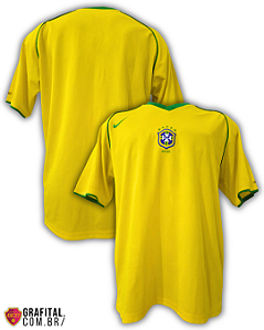 Brasil 2004/2005 Tamanho G 71x56cm