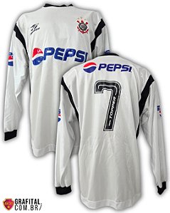 Corinthians 2002 Tamanho G 78x55cm