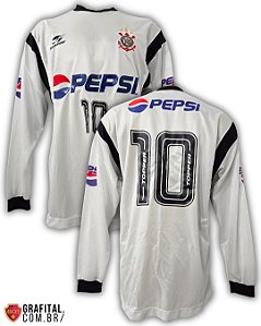 Corinthians 2002 Tamanho G 78x55cm