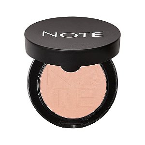 Blush Note Luminous Silk Compact