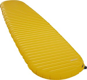 Colchonete de dormir ultraleve para acampamento e mochilão Therm-a-Rest NeoAir Xlite NXT, Chama Solar, Regular Pequeno