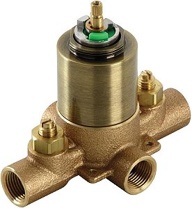 Válvula de banheira e chuveiro Kingston Brass KB653V Chatham, Latão Antigo 5.13 x 4.5 x 3.19