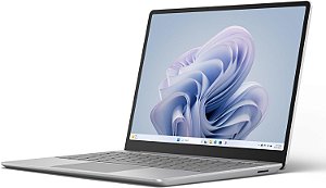 Microsoft Surface Laptop Go 3 (2023) - Tela sensível ao toque de 12,4, Fino e Leve, Intel Core i5, 8GB de RAM, SSD de 256GB, com Windows 11, na cor platina