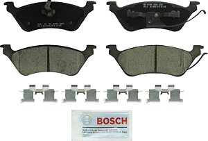 Conjunto de pastilhas de freio de disco cerâmico premium BOSCH BC858 QuietCast - Compatível com Chrysler Town & Country, Voyager; Dodge Caravan, Grand Caravan; TRASEIRO