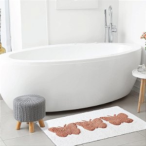 Tapete de banho de algodão Jessica Simpson, Tapete de banheiro de alta qualidade com sobretecer, Decoração lavável à máquina, 20x32, Trio de borboletas branco/coral