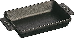 Assadeira retangular mini de ferro fundido Staub 5,75 polegadas x 4,5 polegadas - Preto fosco, Fabricado na França