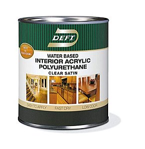 Verniz de Poliuretano à Base de Água Deft para Uso Interior ou Exterior Transparente, Acetinado, 1 Quart.