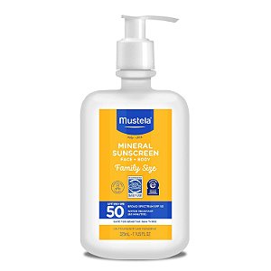 Protetor Solar Mineral para Bebês Mustela FPS 50 de Amplo Espectro - Loção para Rosto e Corpo com Proteção Solar para Peles Sensíveis - Resistente à Água e Livre de Fragrâncias - Tamanho Regular e Familiar