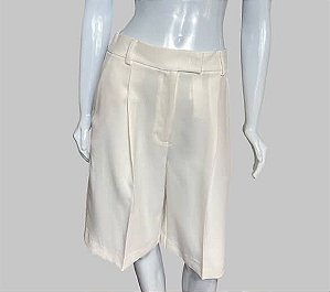 Bermuda branca TAM 36