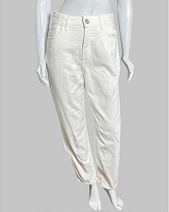 NOVO - CALÇA MOM JEANS - PATRÍCIA