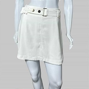 SHORT SAIA OFF WHITE TAM 38 CÓD. 155