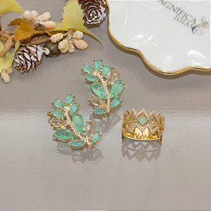 Anel com zircônias e cristal quartzo verde