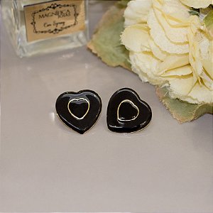 Brinco esmaltado coração