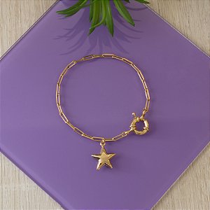 Pulseira de elos com pingente estrela