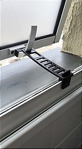 2 Travas Para Janela Basculante Ajustável Com Regulagem