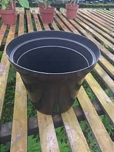 Vaso Preto 28 cm - 13 Litros