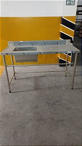 MESA DE ENCOSTO INOX VINCADA 304 1500X700X900MM CB 50X40X25 MM LD ESQ. CONTRAVENTADA SULFISA NOVA