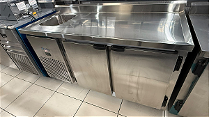 BALCÃO REFRIGERADO 2 PORTAS 1500X700X850 MM COM PIA ESQ - 220V - KOFISA 1150