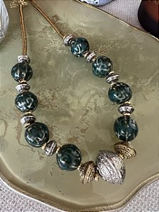 Colar Praia de Santa Teresa Verde e Dourado