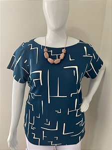 Blusa feminina plus size modelagem jovem