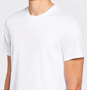 Camiseta básica branca