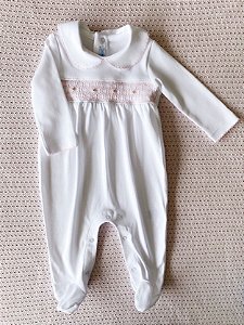 Macacão em algodão Pima com bordado rosa