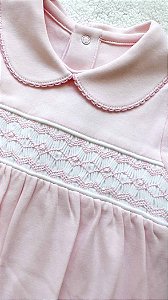 Macacão Casinha de Abelha Rosa